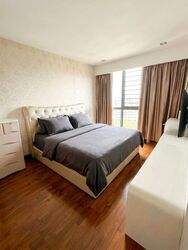 Esparina Residences (D19), Condominium #624880381